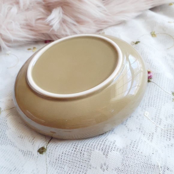 VTG Small Round Shallow Ceramic Trinket Dish Bowl - Picture 7 of 8